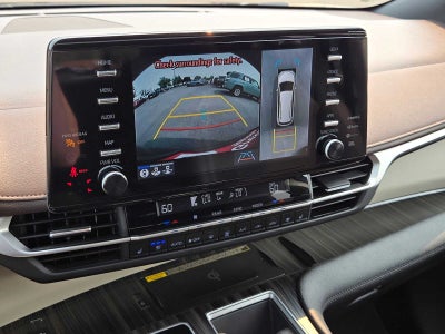 2023 Toyota Sienna Platinum