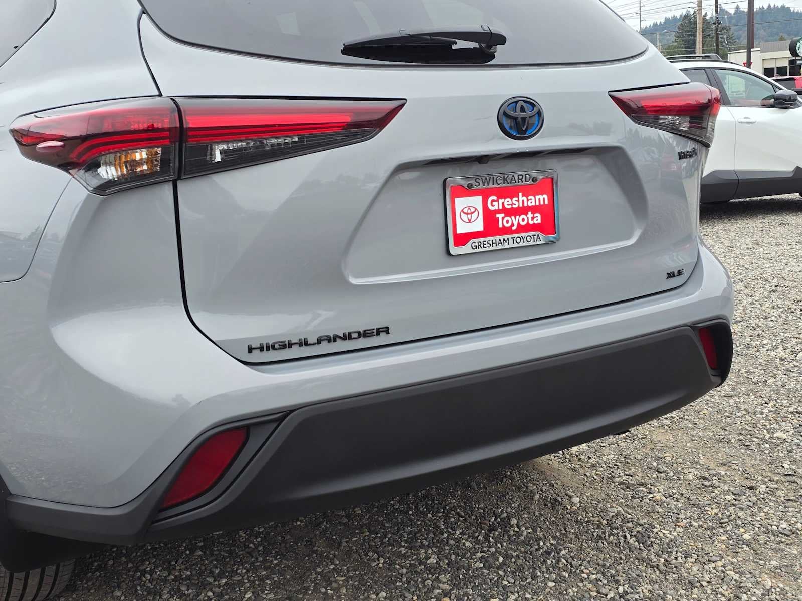 2024 Toyota Highlander Hybrid XLE Nightshade