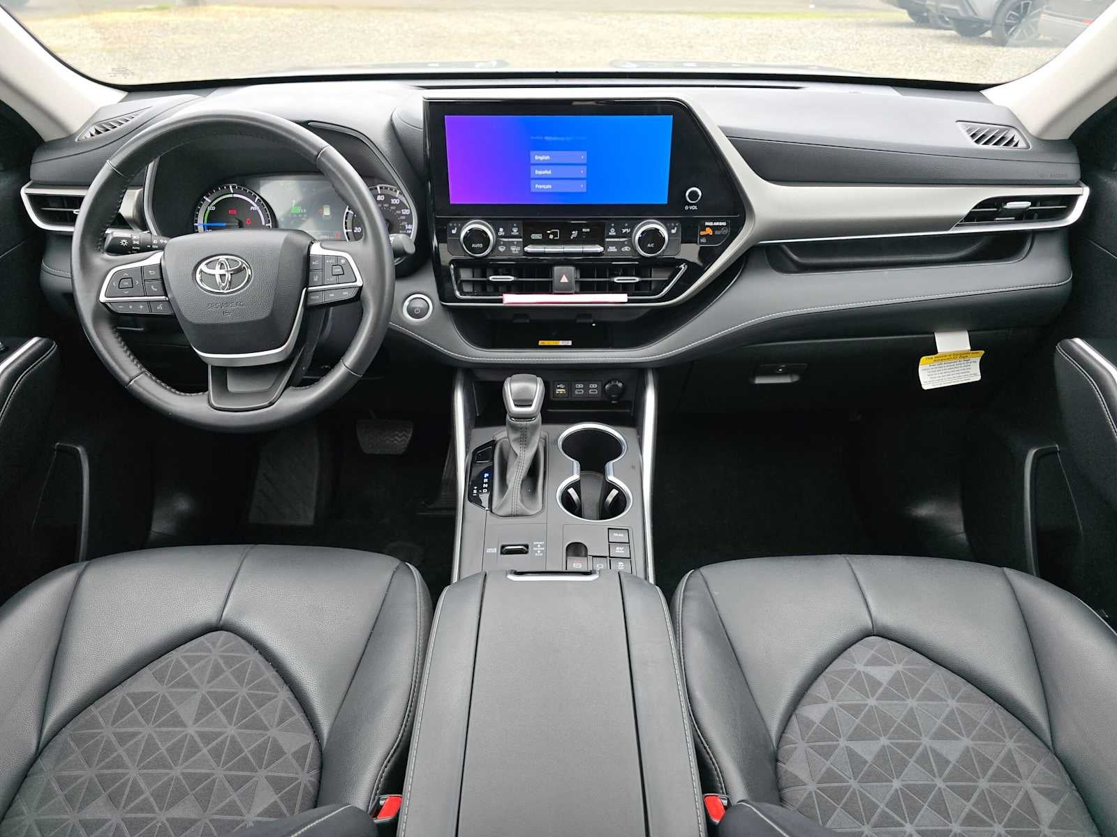 2024 Toyota Highlander Hybrid XLE Nightshade