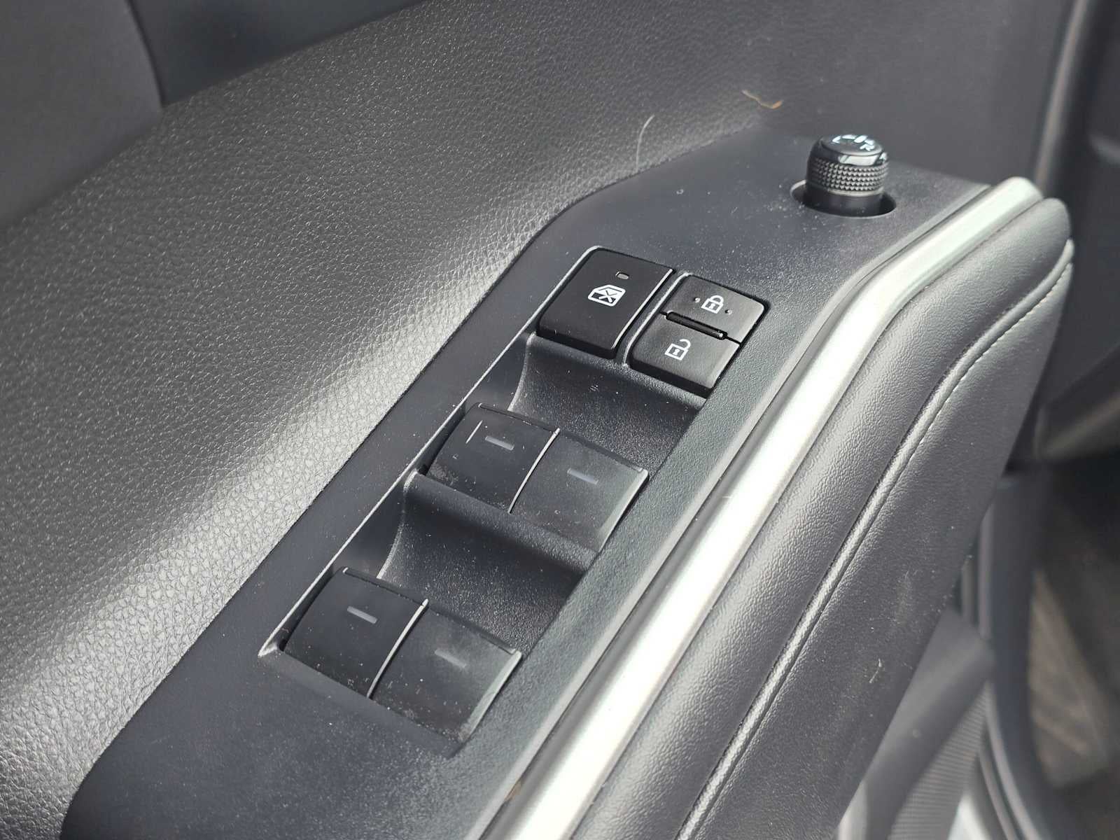 2024 Toyota Highlander Hybrid XLE Nightshade