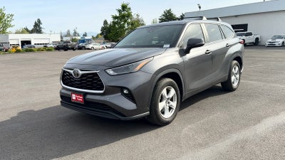 2023 Toyota Highlander LE