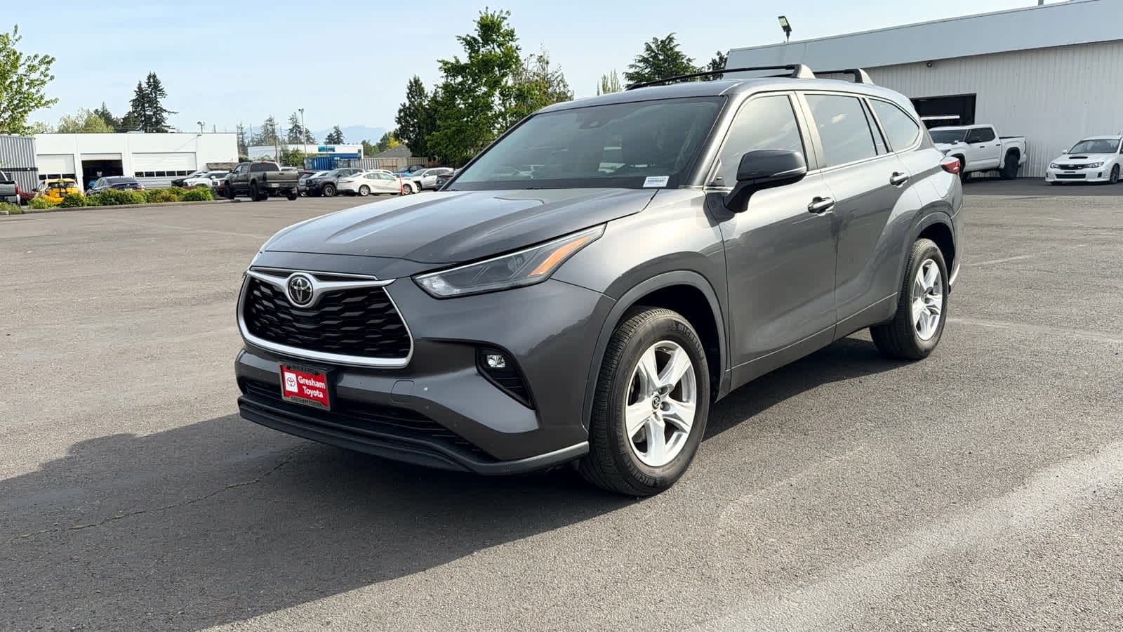 2023 Toyota Highlander LE