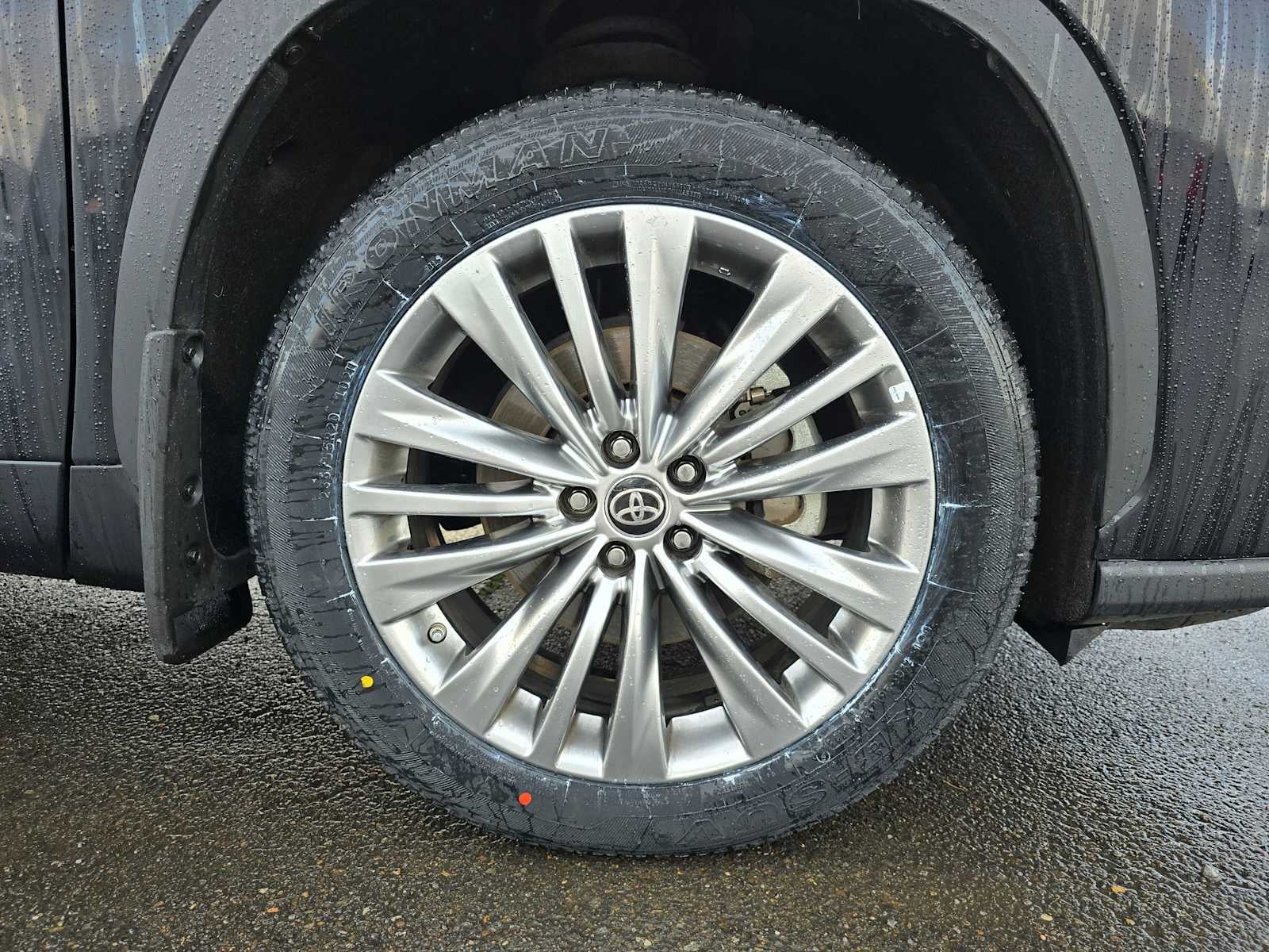 2024 Toyota Highlander Platinum