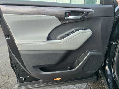 2024 Toyota Highlander Platinum