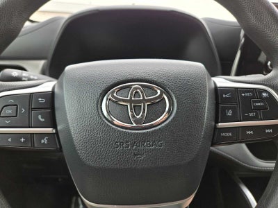 2024 Toyota Highlander XLE