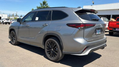 2026 Toyota Highlander XSE