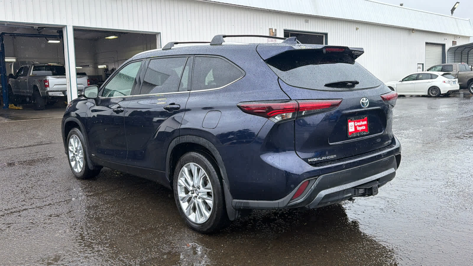 2024 Toyota Highlander Hybrid Limited