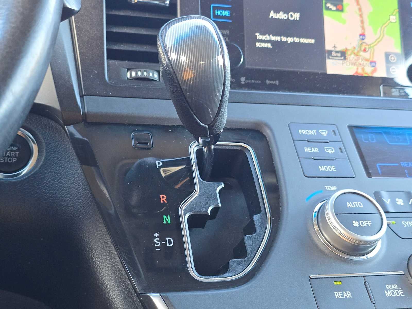 2016 Toyota Sienna SE