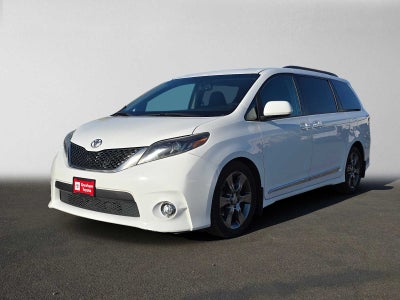 2016 Toyota Sienna SE