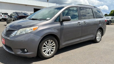 2015 Toyota Sienna XLE