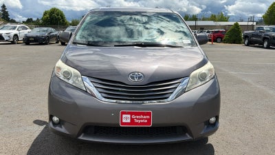 2015 Toyota Sienna XLE