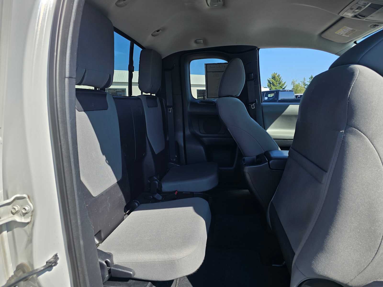 2017 Toyota Tacoma SR5
