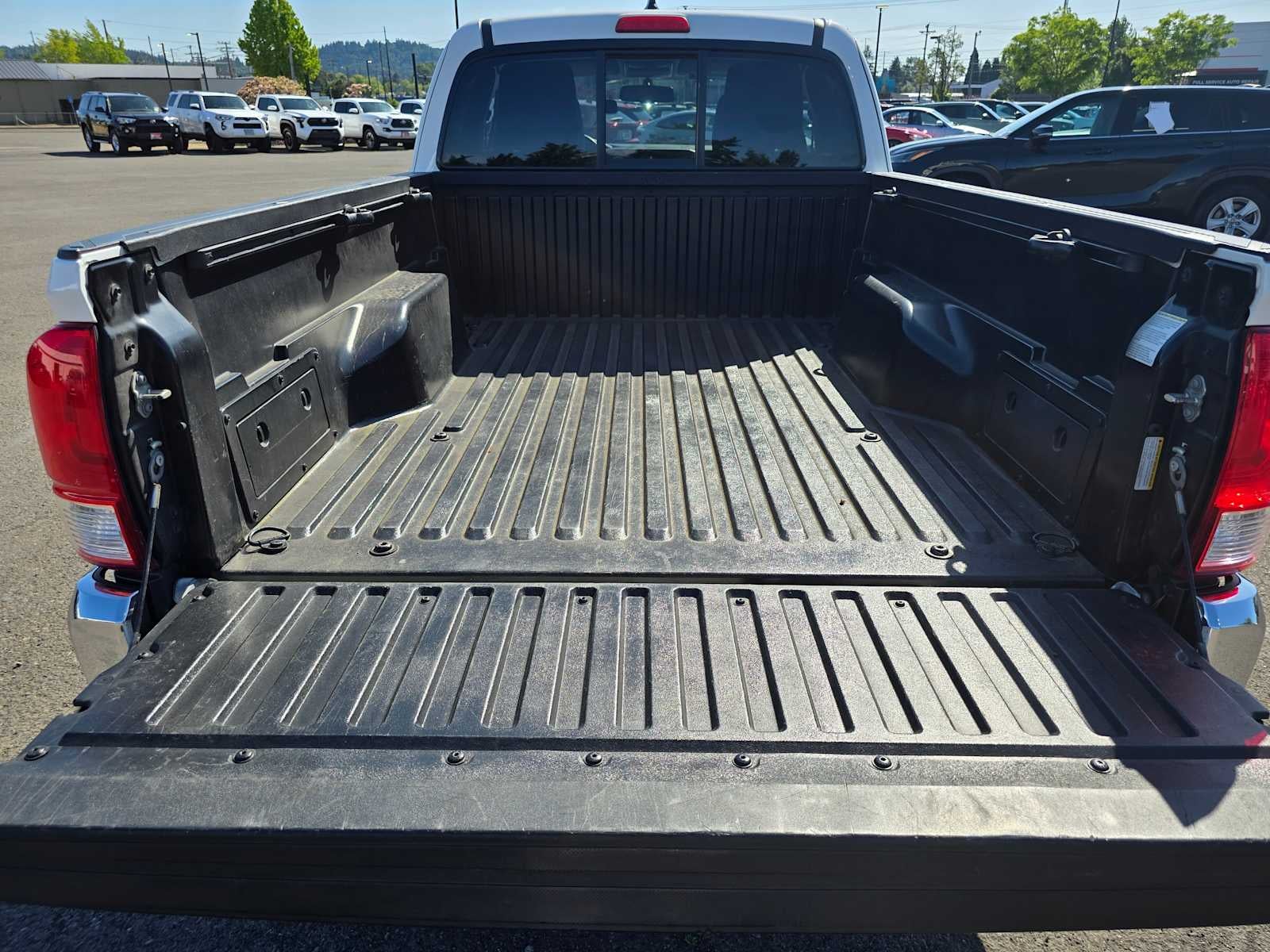 2017 Toyota Tacoma SR5