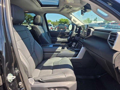 2024 Toyota Sequoia SR5