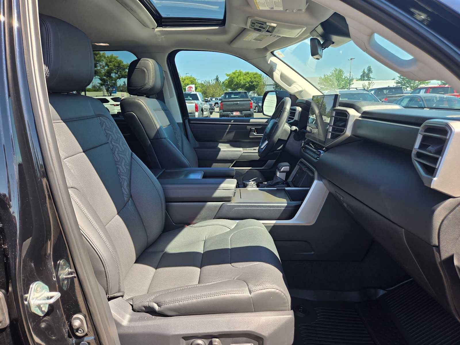 2024 Toyota Sequoia SR5