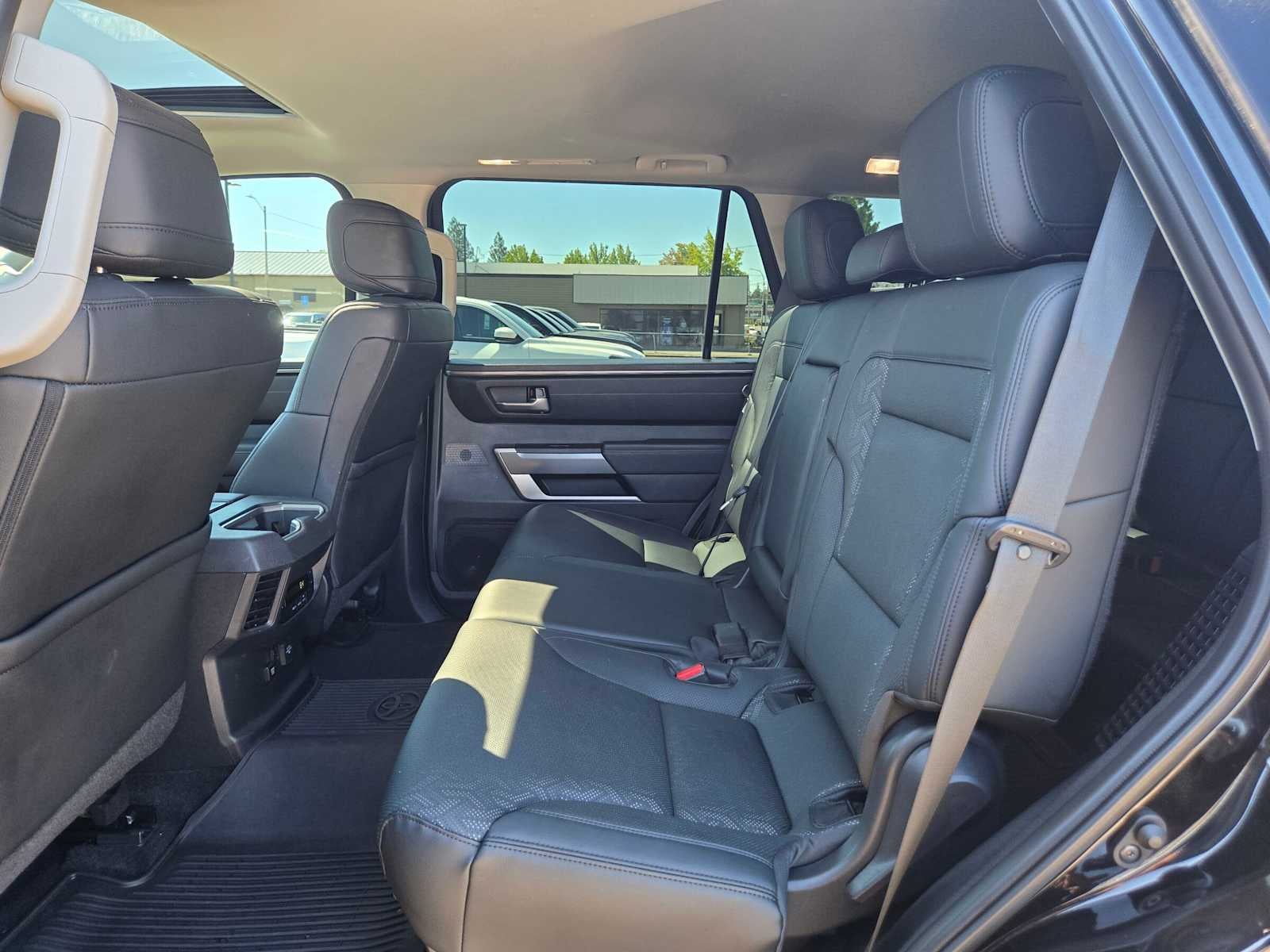 2024 Toyota Sequoia SR5