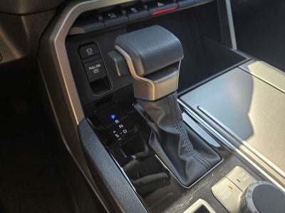 2024 Toyota Sequoia SR5