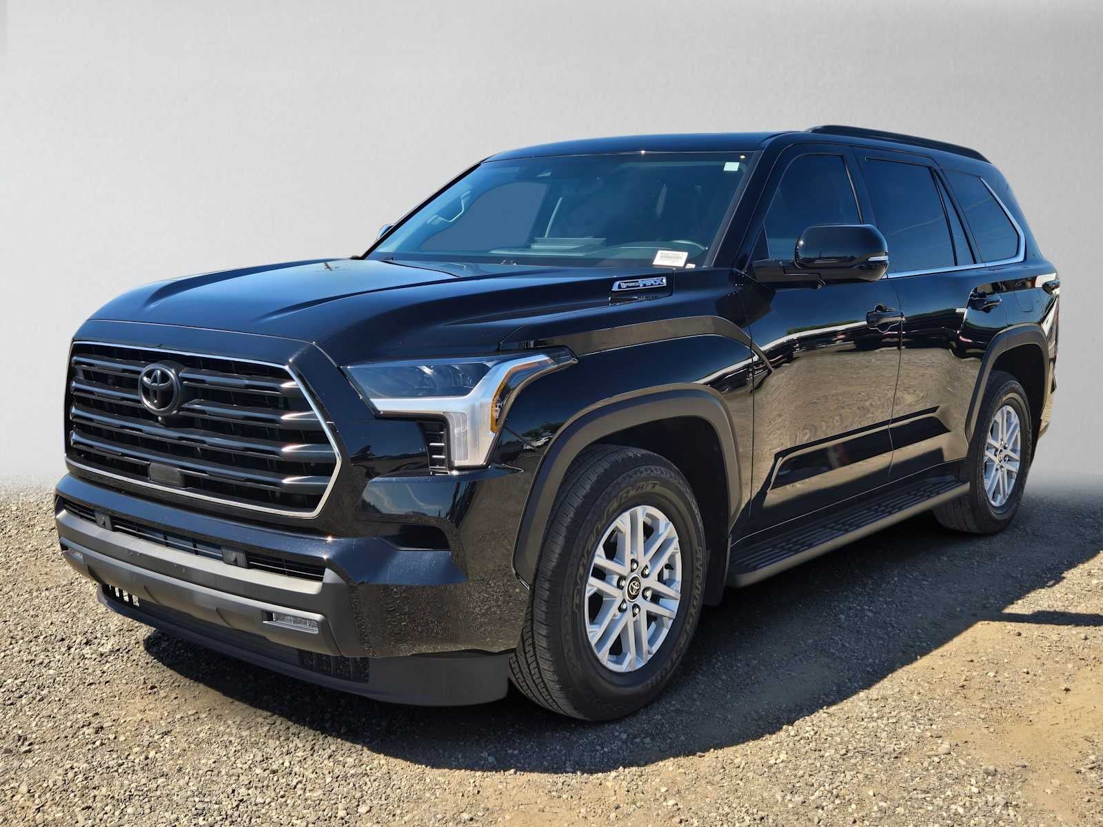 2024 Toyota Sequoia SR5