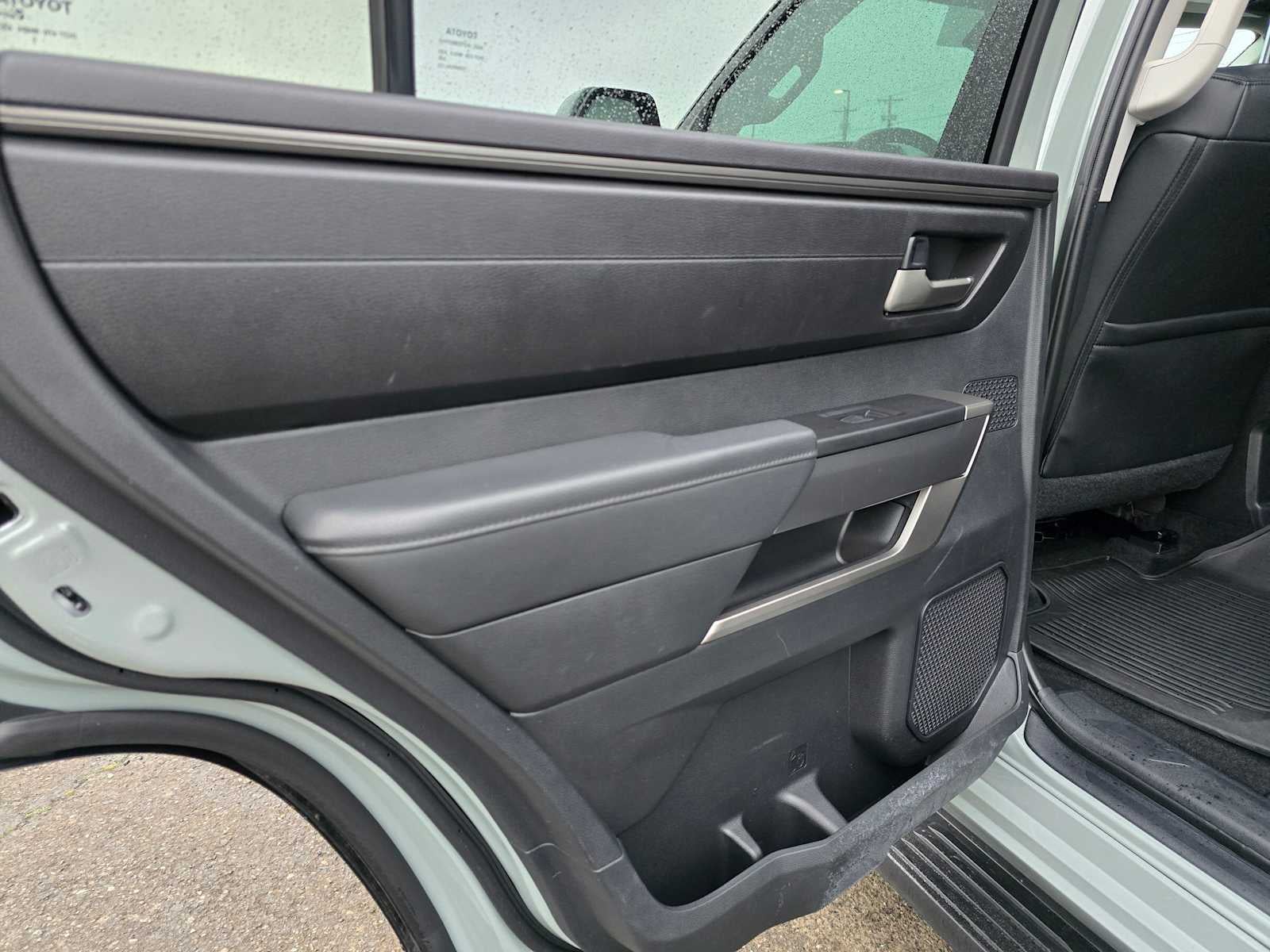 2024 Toyota Sequoia SR5