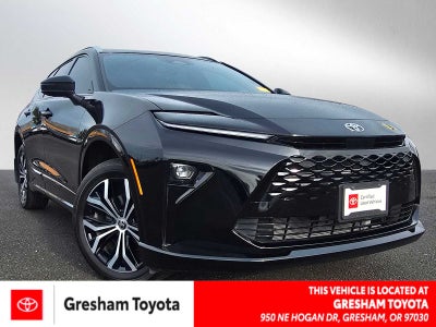 2025 Toyota Crown Signia XLE