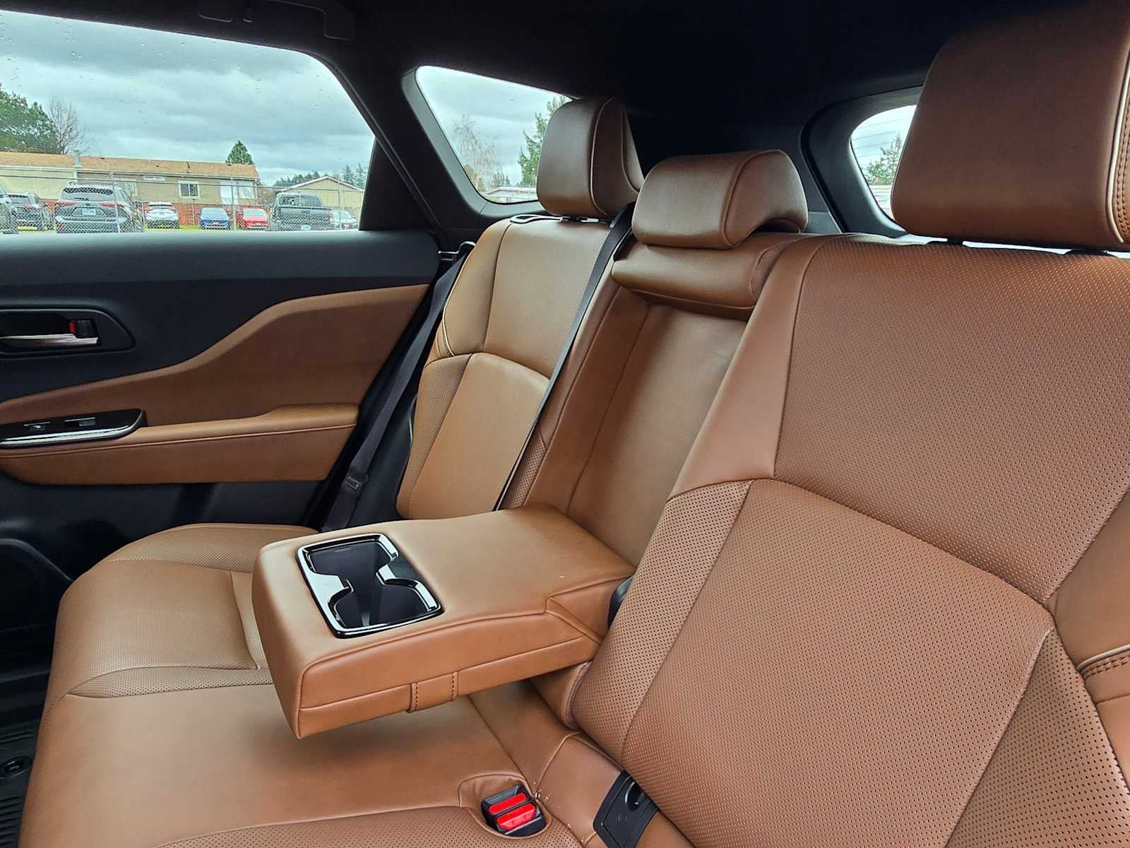 2025 Toyota Crown Signia XLE