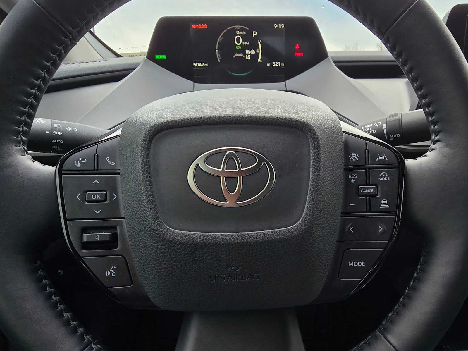 2025 Toyota Prius XLE