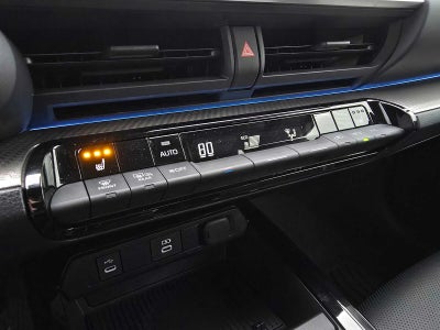 2025 Toyota Prius XLE