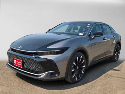 2024 Toyota Crown Platinum