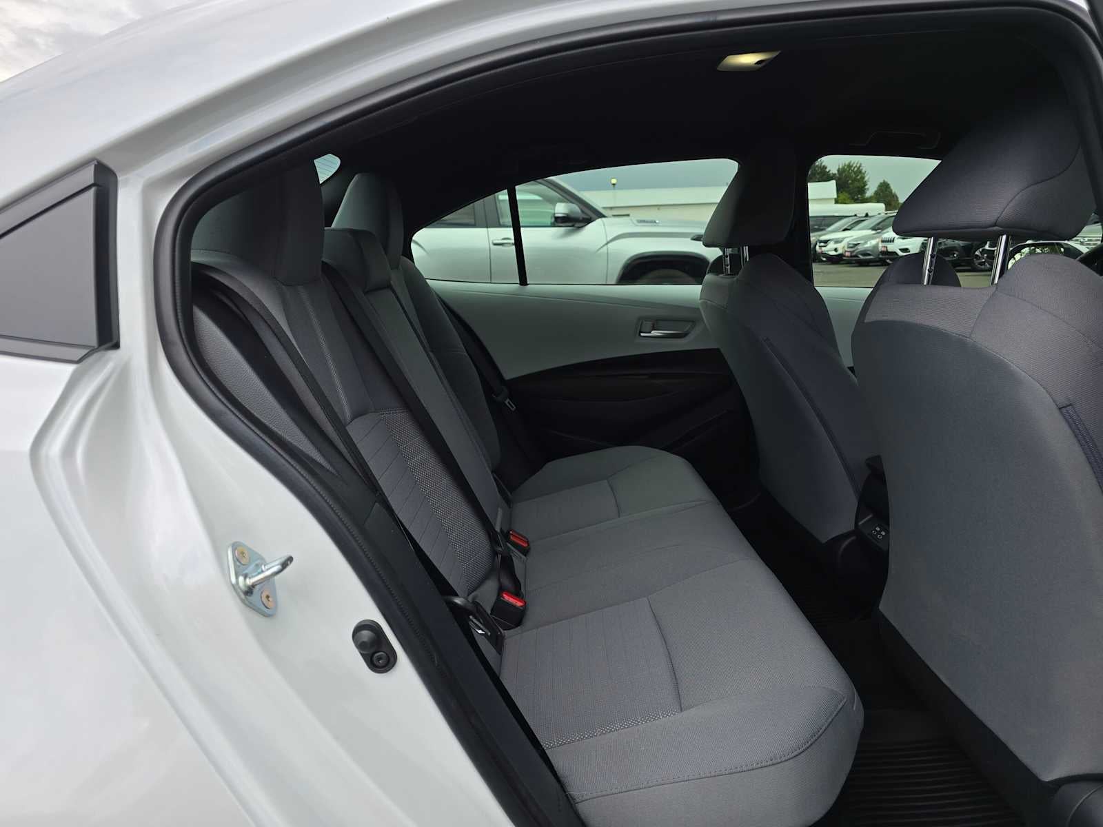 2026 Toyota Corolla Hybrid SE