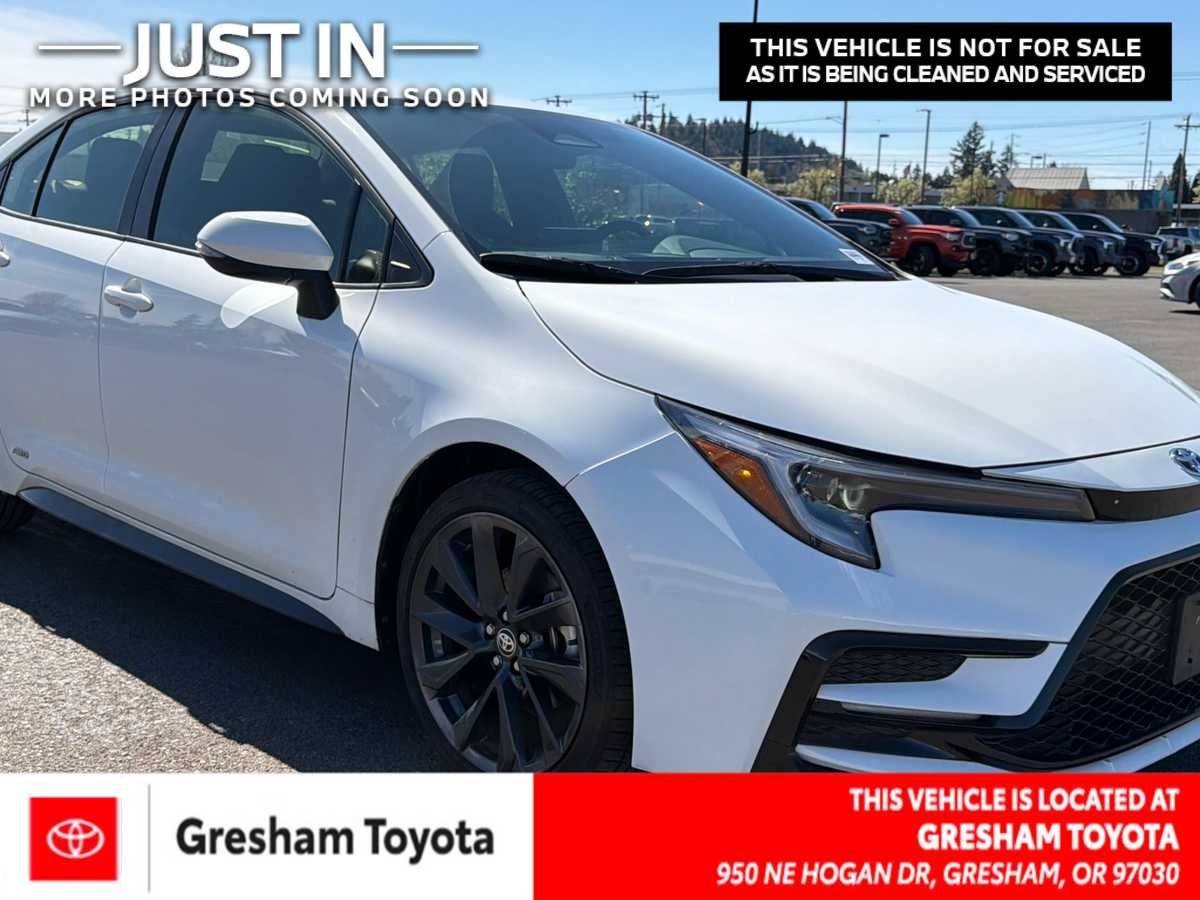 2024 Toyota Corolla Hybrid SE