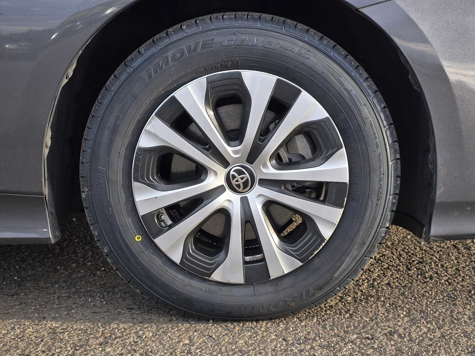 2021 Toyota Prius Prime XLE