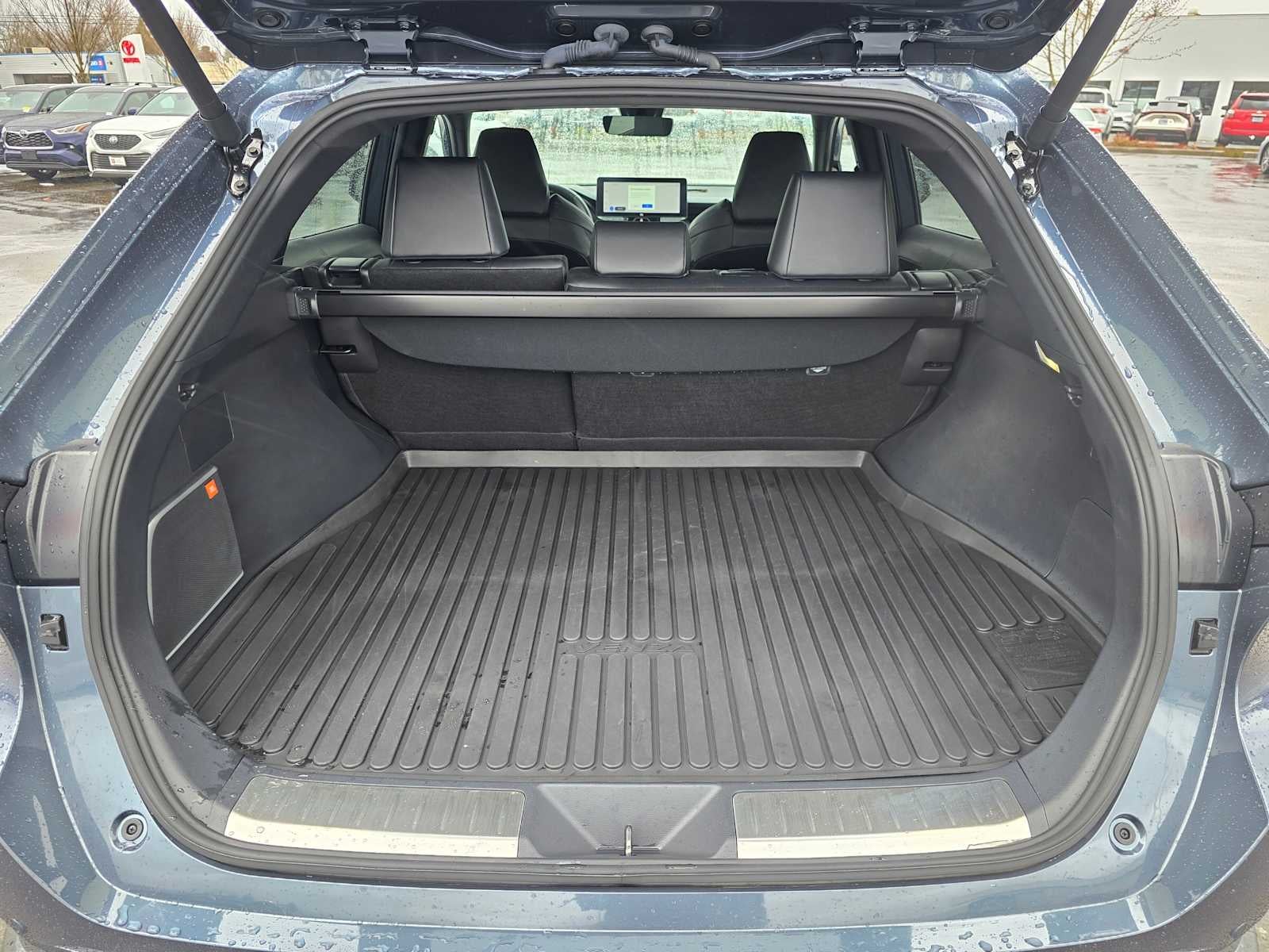 2024 Toyota Venza XLE