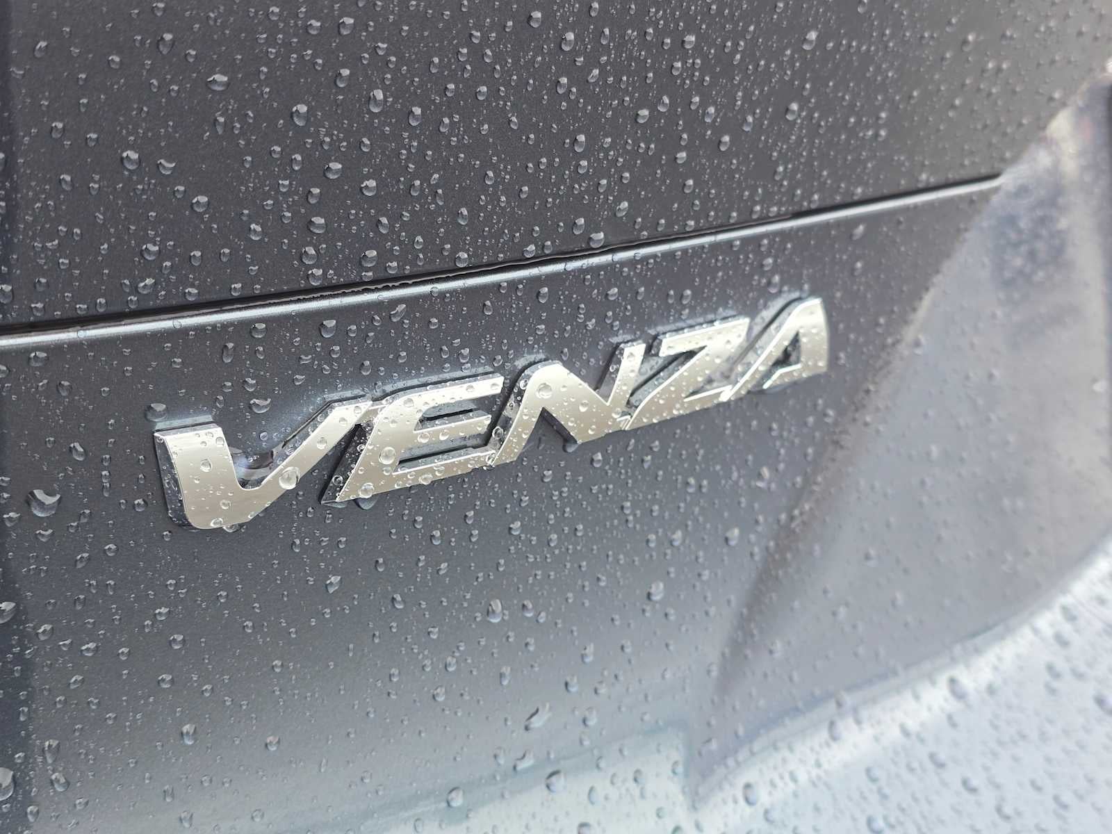 2024 Toyota Venza XLE