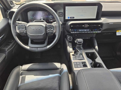 2025 Toyota Land Cruiser 4WD (Natl)