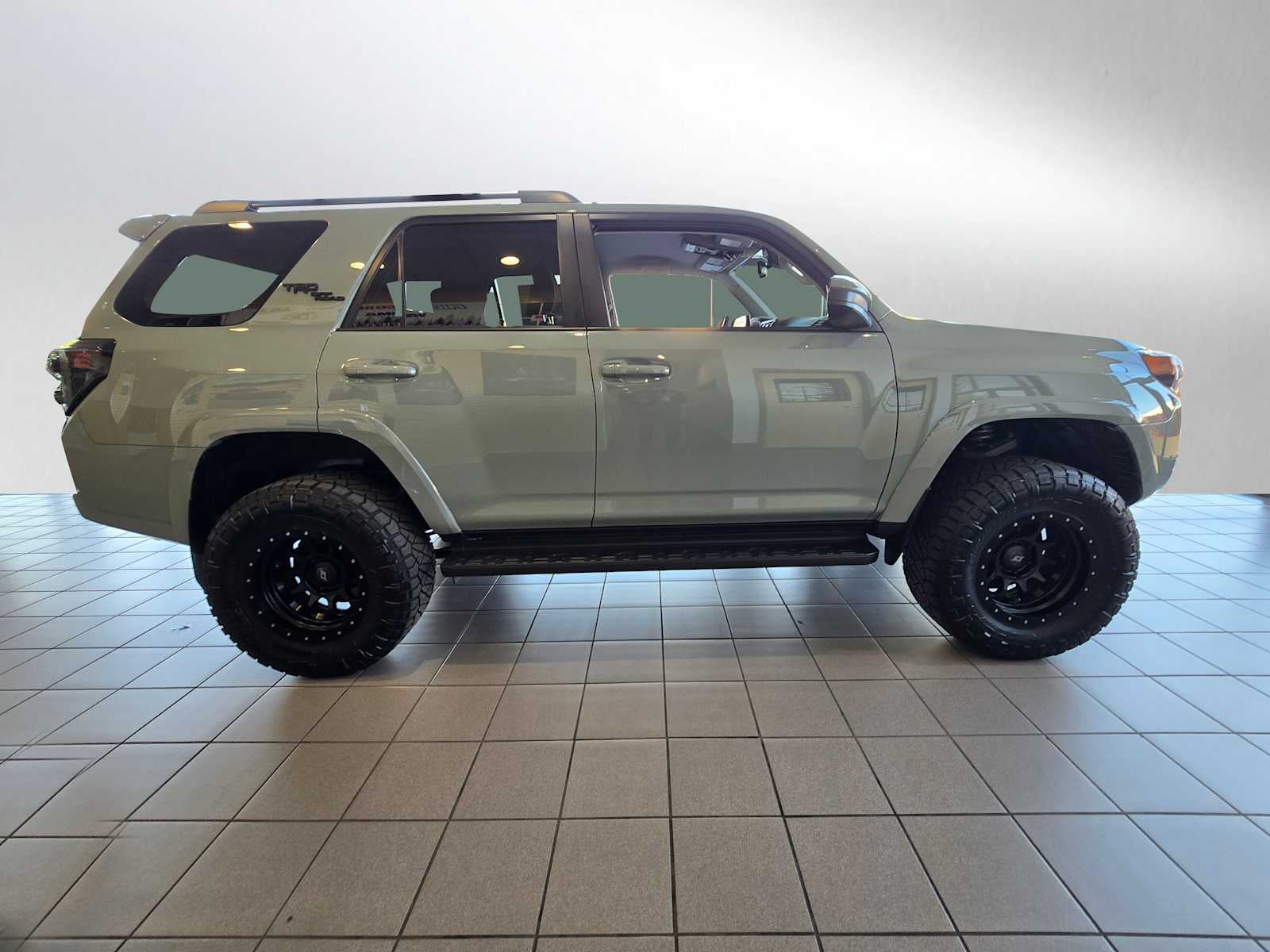 2022 Toyota 4Runner TRD Off Road