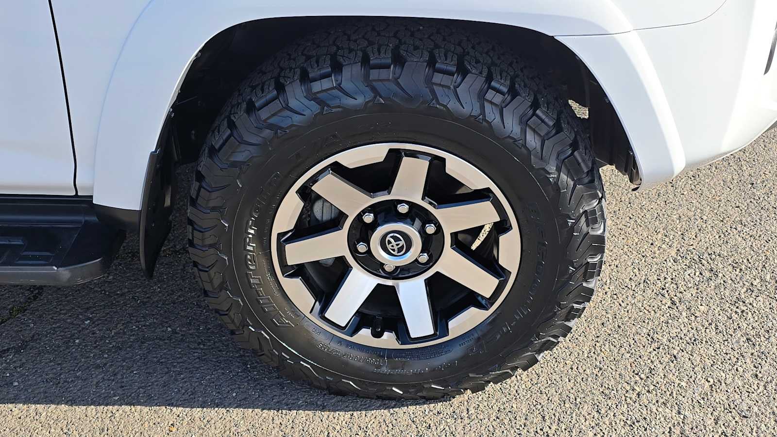 2023 Toyota 4Runner TRD Off Road