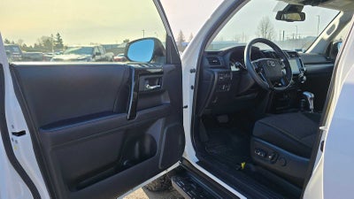 2023 Toyota 4Runner TRD Off Road