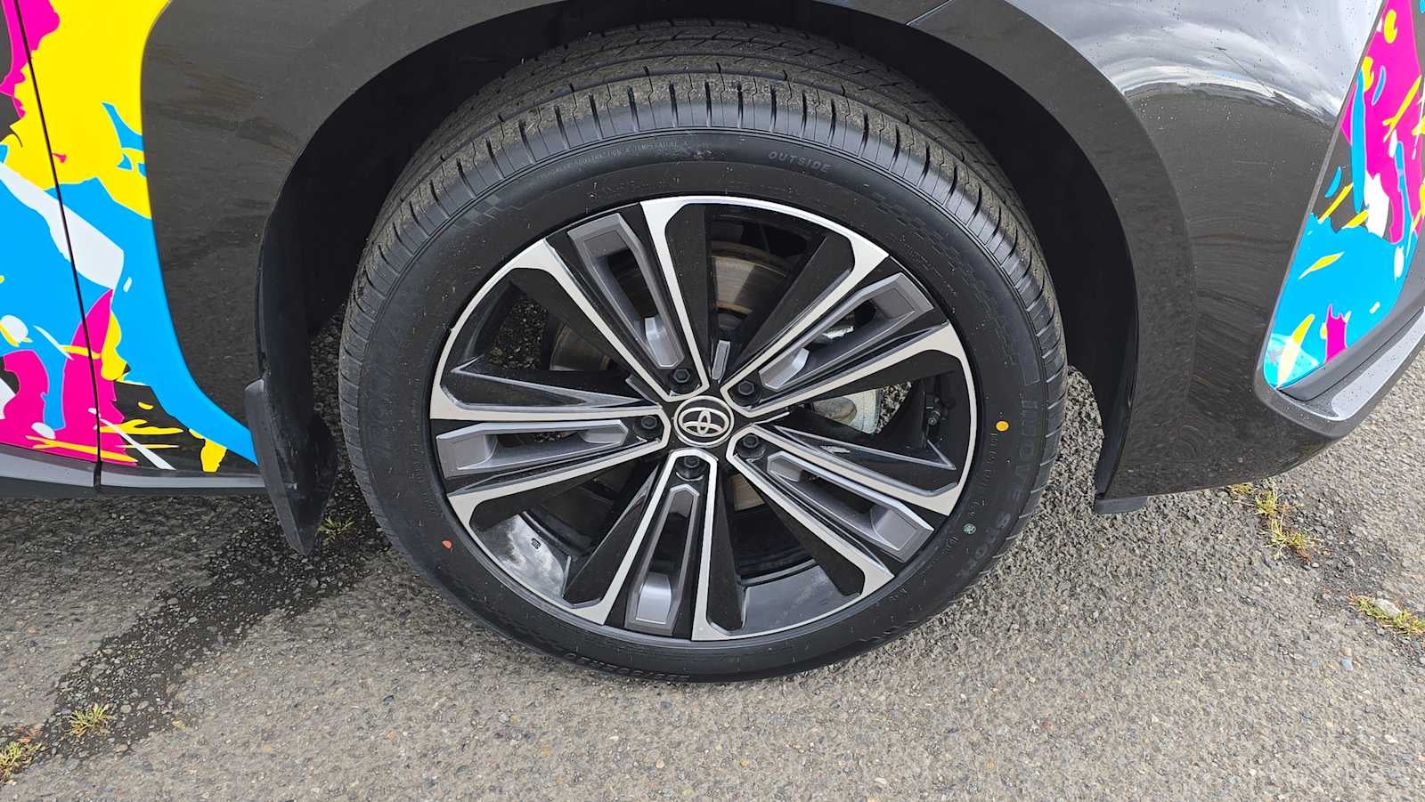 2023 Toyota bZ4X Limited