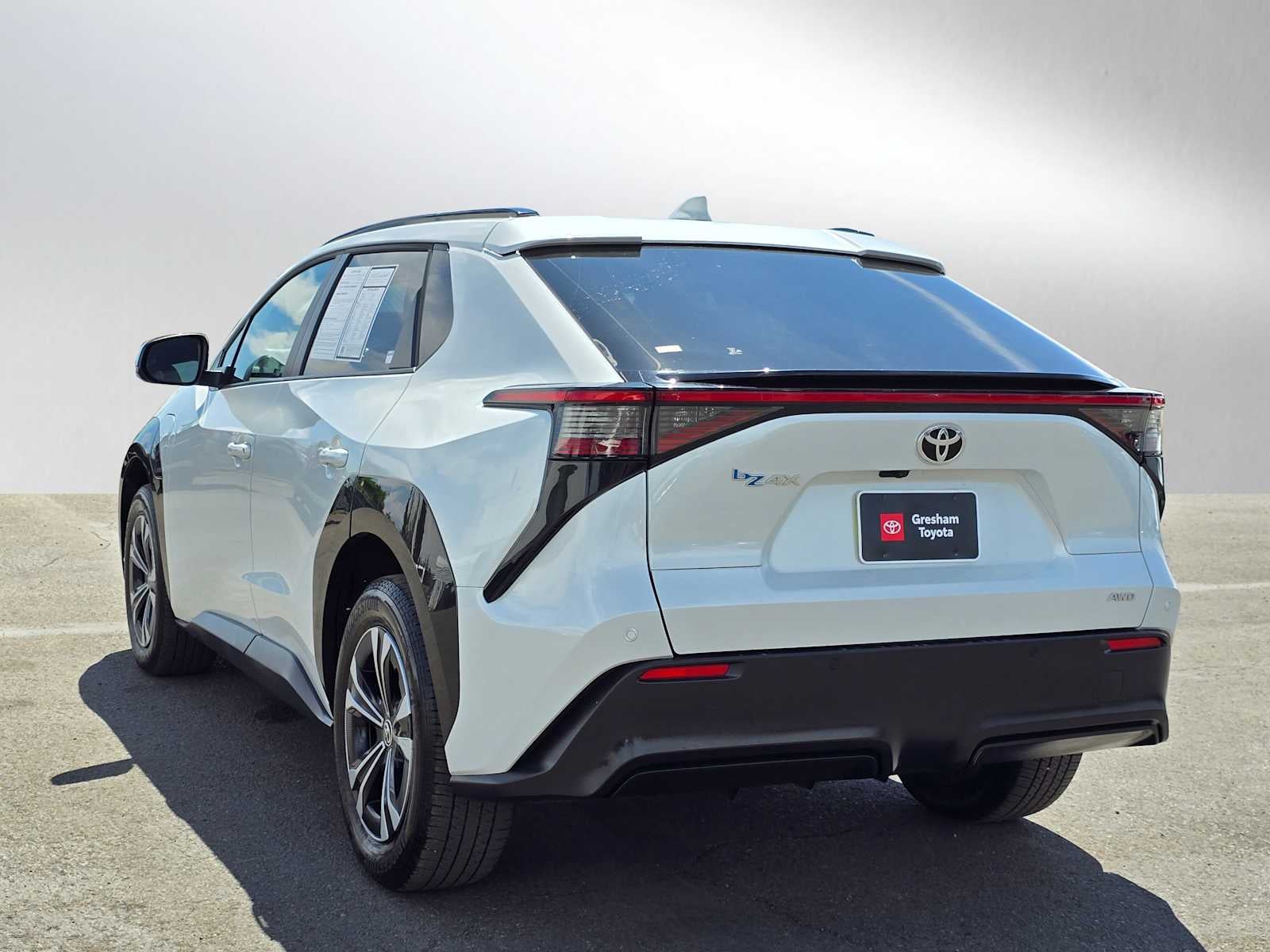 2023 Toyota bZ4X XLE