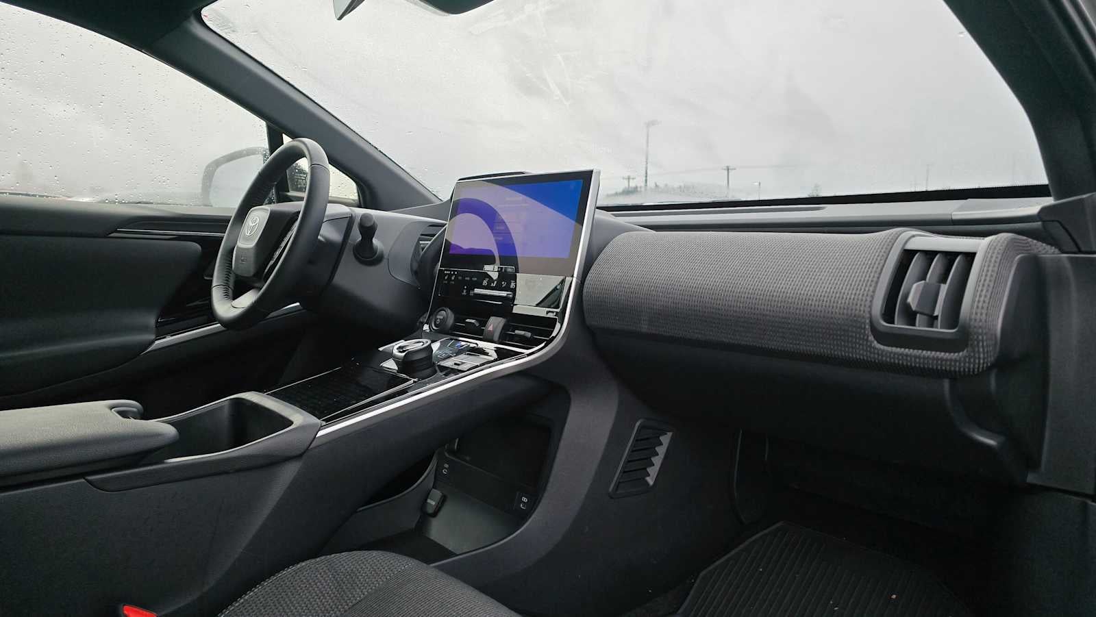 2024 Toyota bZ4X XLE