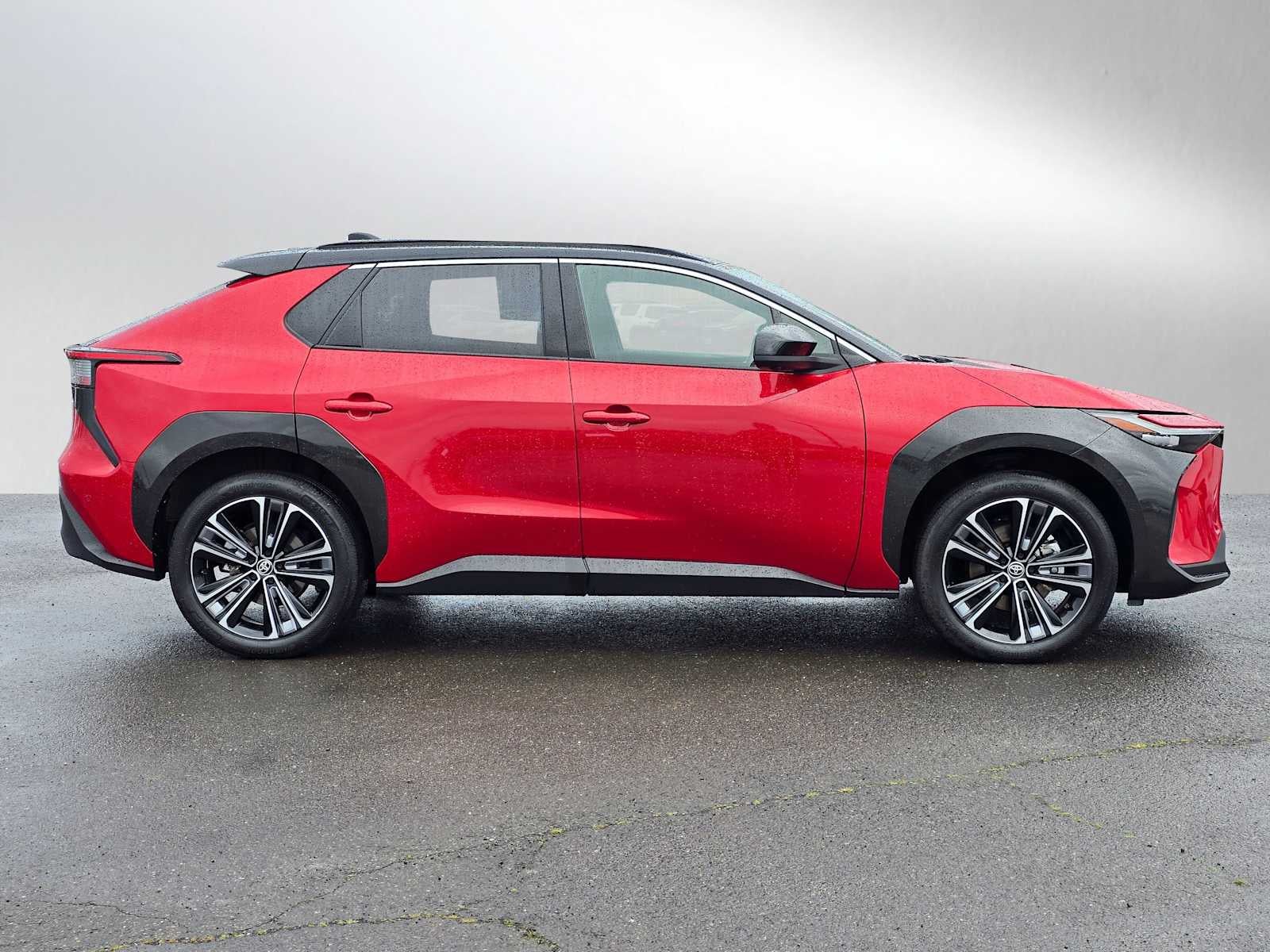 2024 Toyota bZ4X Limited