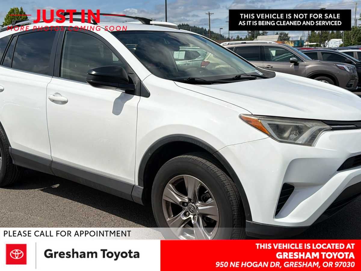 2018 Toyota RAV4 LE