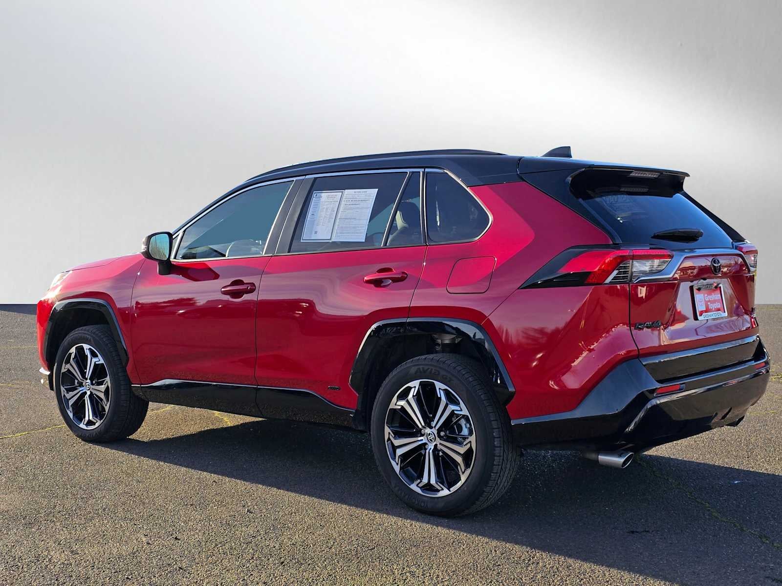 2025 Toyota RAV4 Plug-In Hybrid XSE