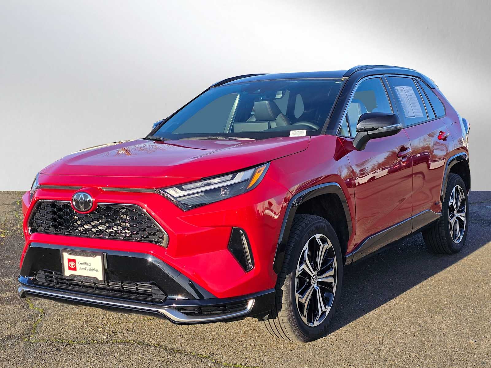 2025 Toyota RAV4 Plug-In Hybrid XSE