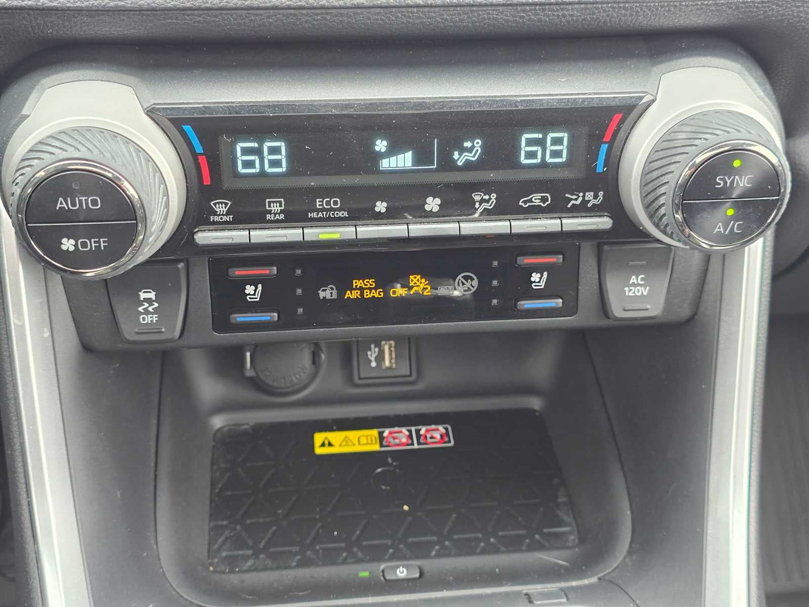 2024 Toyota RAV4 Prime XSE