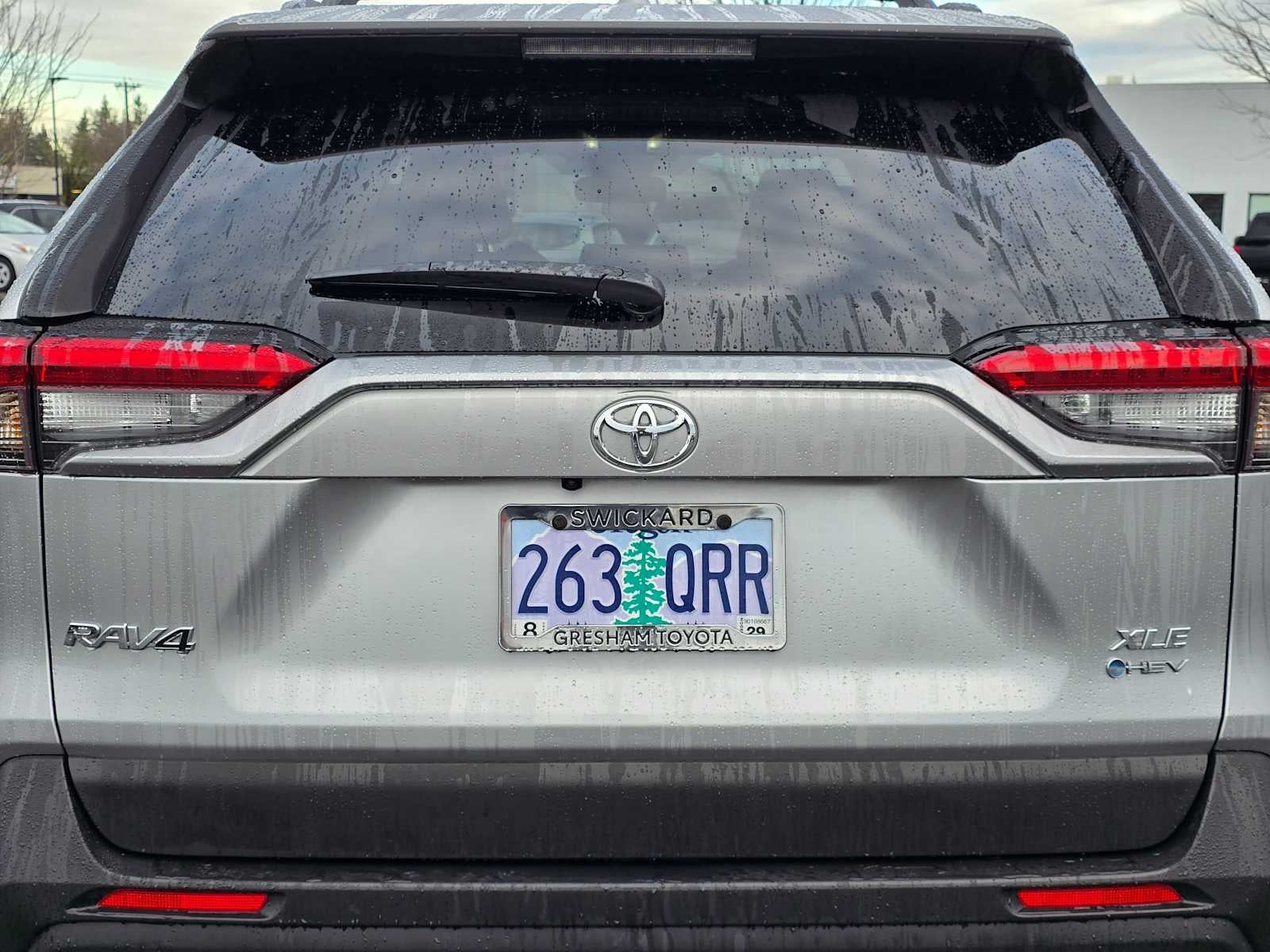 2025 Toyota RAV4 Hybrid XLE