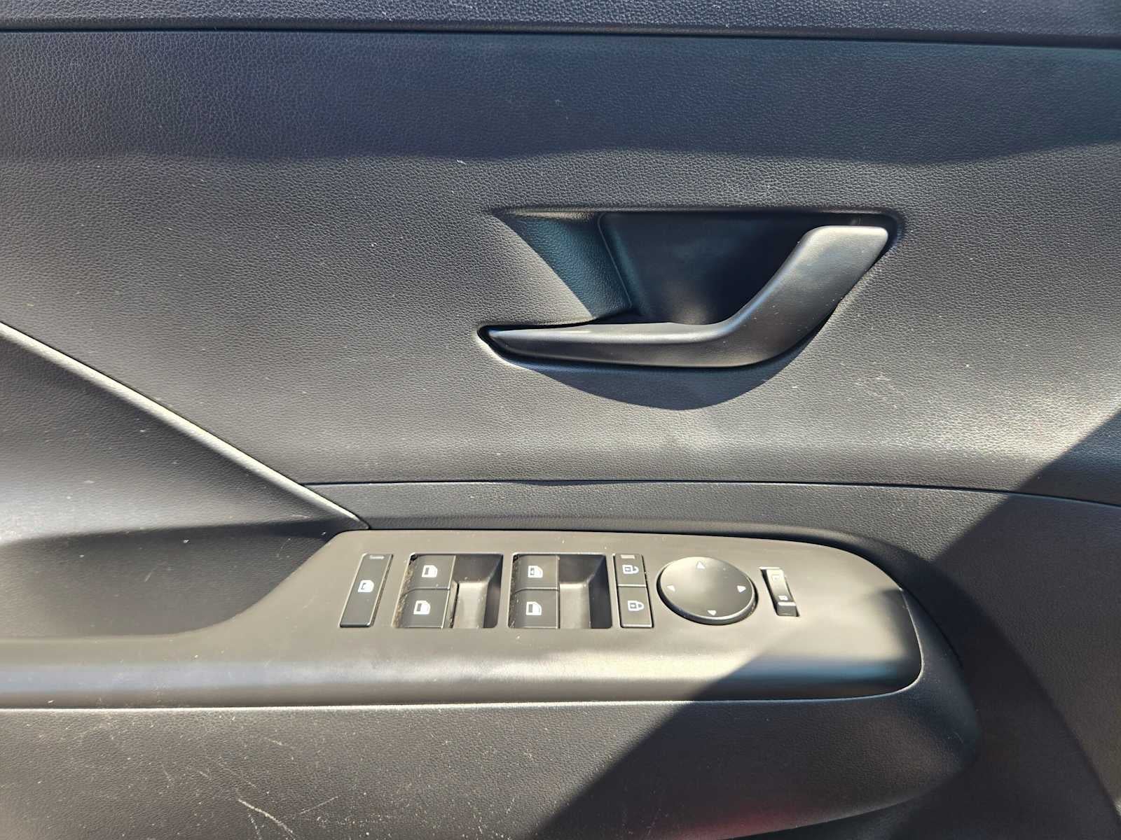 2024 Hyundai Kona SE