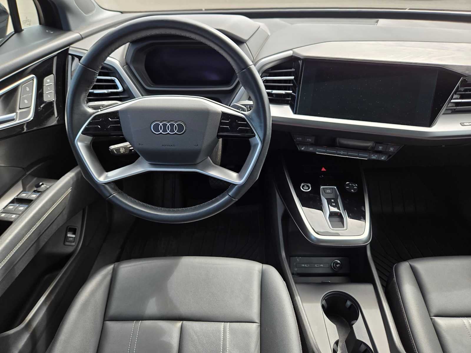 2022 Audi Q4 e-tron Premium Plus