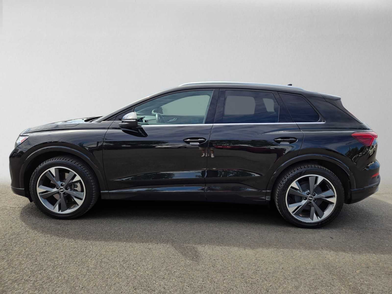 2022 Audi Q4 e-tron Premium Plus