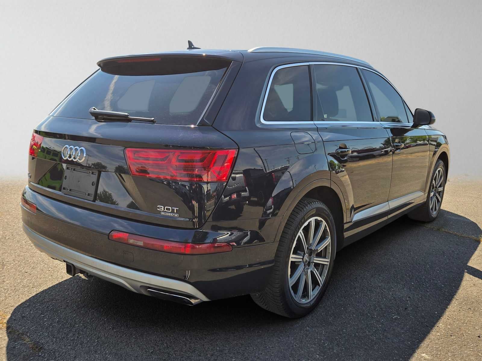 2017 Audi Q7 Premium Plus